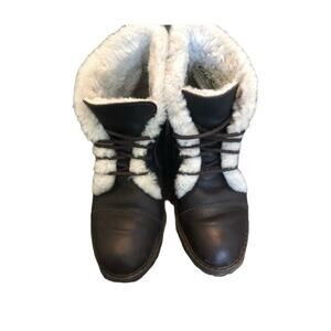 Eddie Bauer Boots Women’s 7 Brown Leather Sheepskin Fur Hiking Outdoors Gorpcore